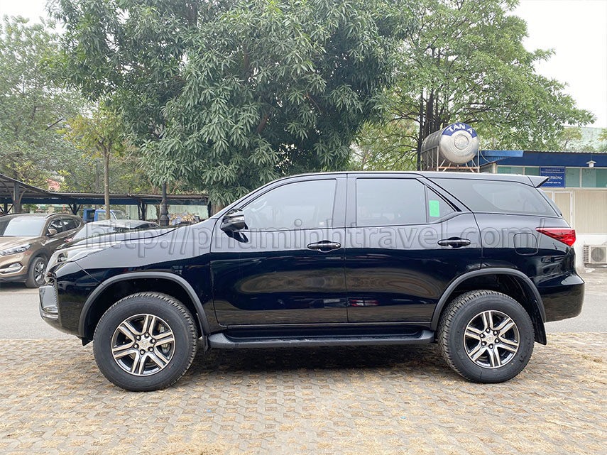 Cho thuê xe 7 chỗ Toyota Fortuner