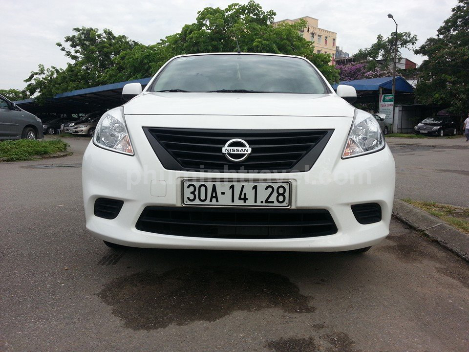 Cho thuê xe Nissan Suny tháng 4 chỗ