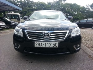 Cho thuê xe Camry tháng 4 chỗ