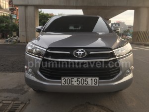 Cho thuê xe tháng Innova 7 chỗ